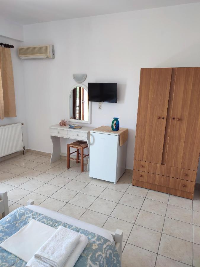 Afendra Hotel Скірос Екстер'єр фото
